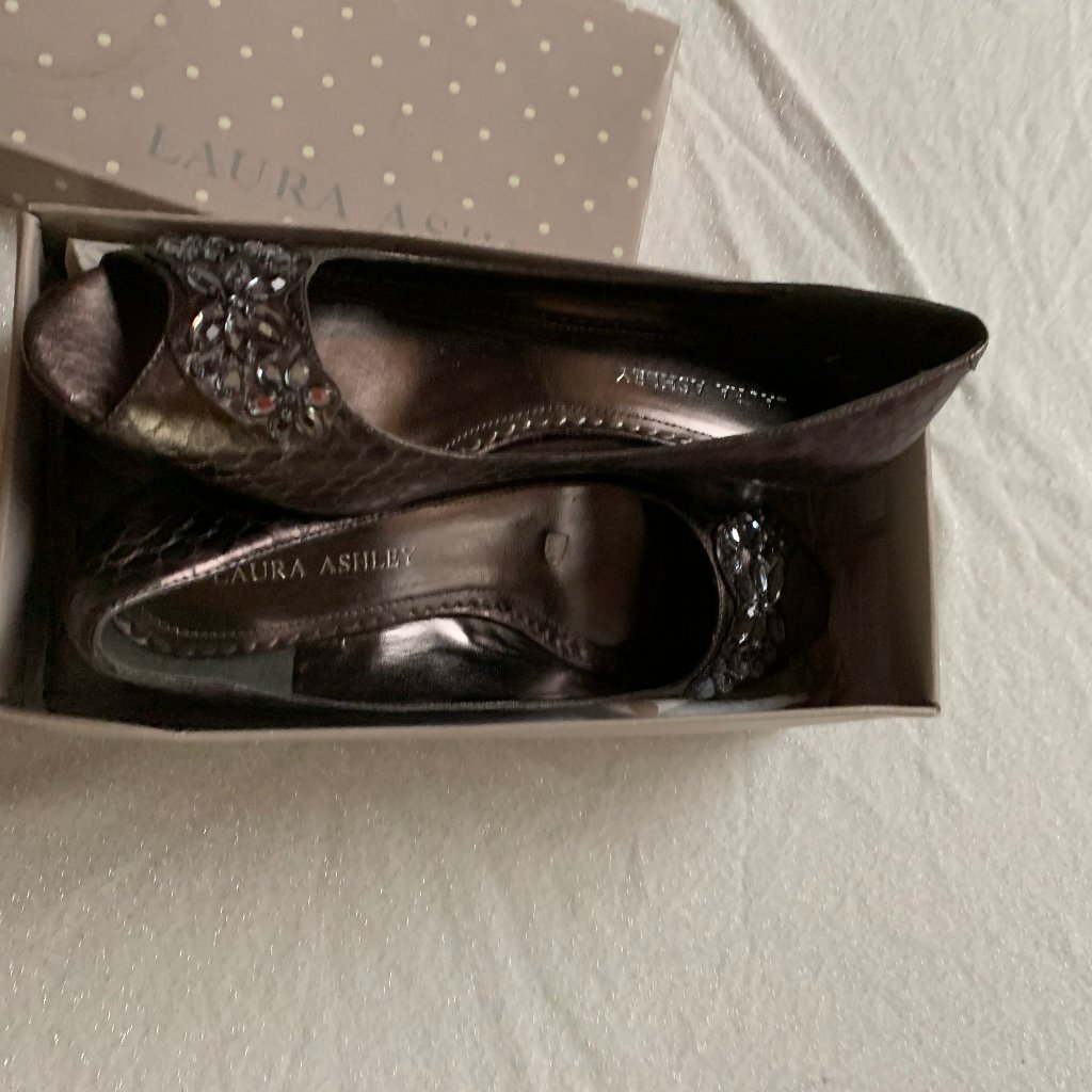 Brand New Laura Ashley Dress Wedge